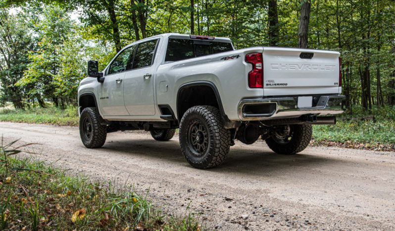 
								Chevrolet Silverado HD 2021 full									