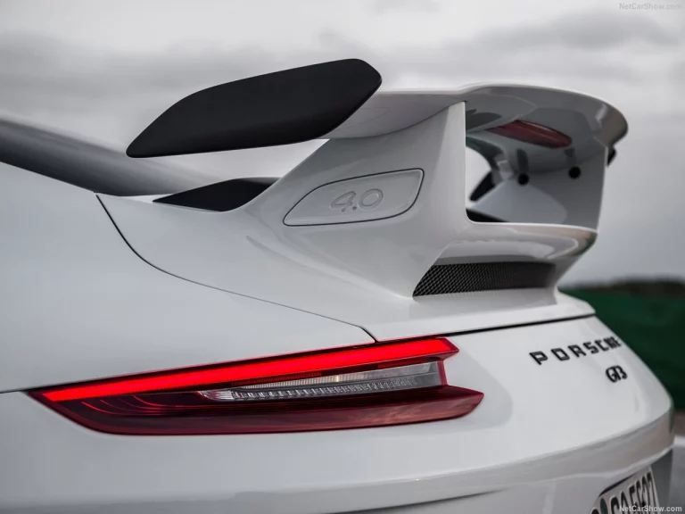 Porsche 911 2018
