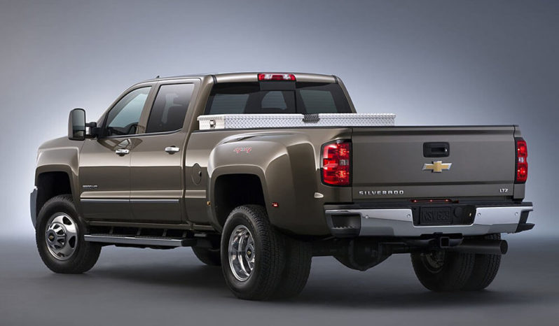 
								Used Chevrolet Silverado 2015 full									
