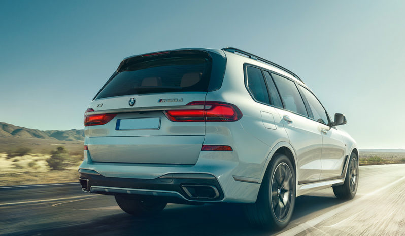 
								BMW X7 M50d full									
