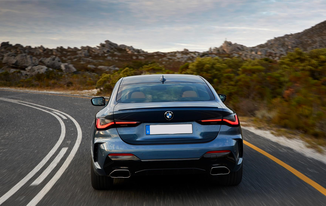 BMW M440i