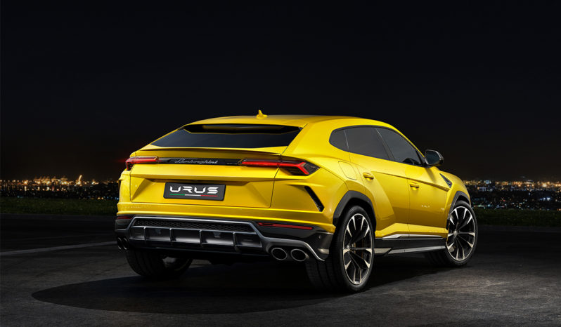 
								Lamborghini Urus 2021 full									