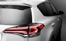
										Toyota RAV4 SE, like New full									