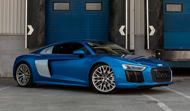AUDI R8 5.2L V10