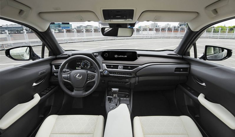 Lexus UX250h