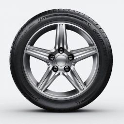 Car Wheel R18