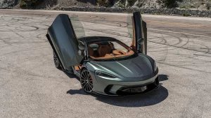McLaren GT 2023