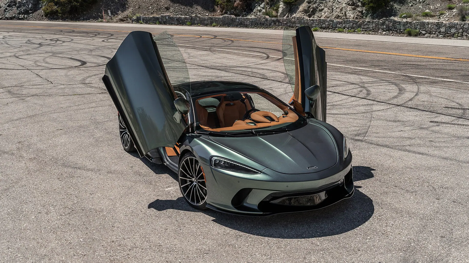 McLaren GT 2023
