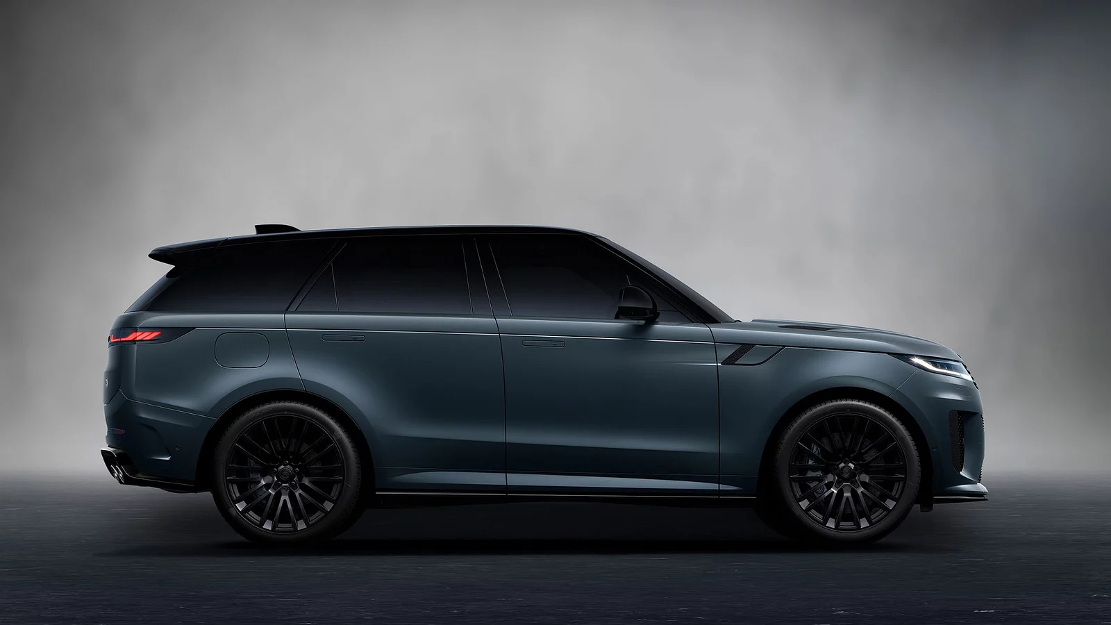 Range Rover SV 2024