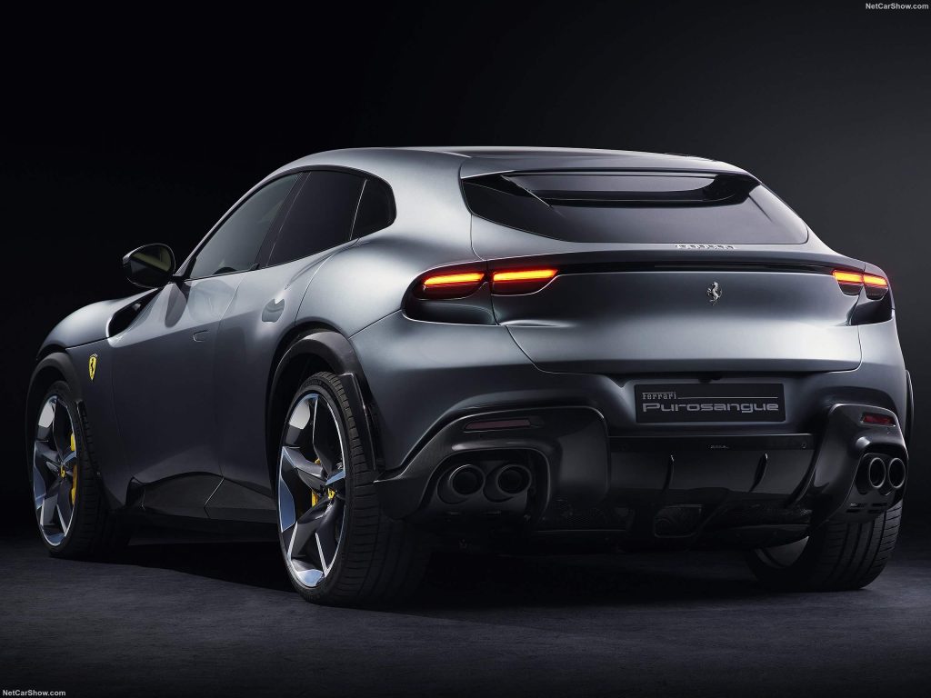 Ferrari Purosangue 2023