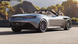 Aston Martin DB12 2024